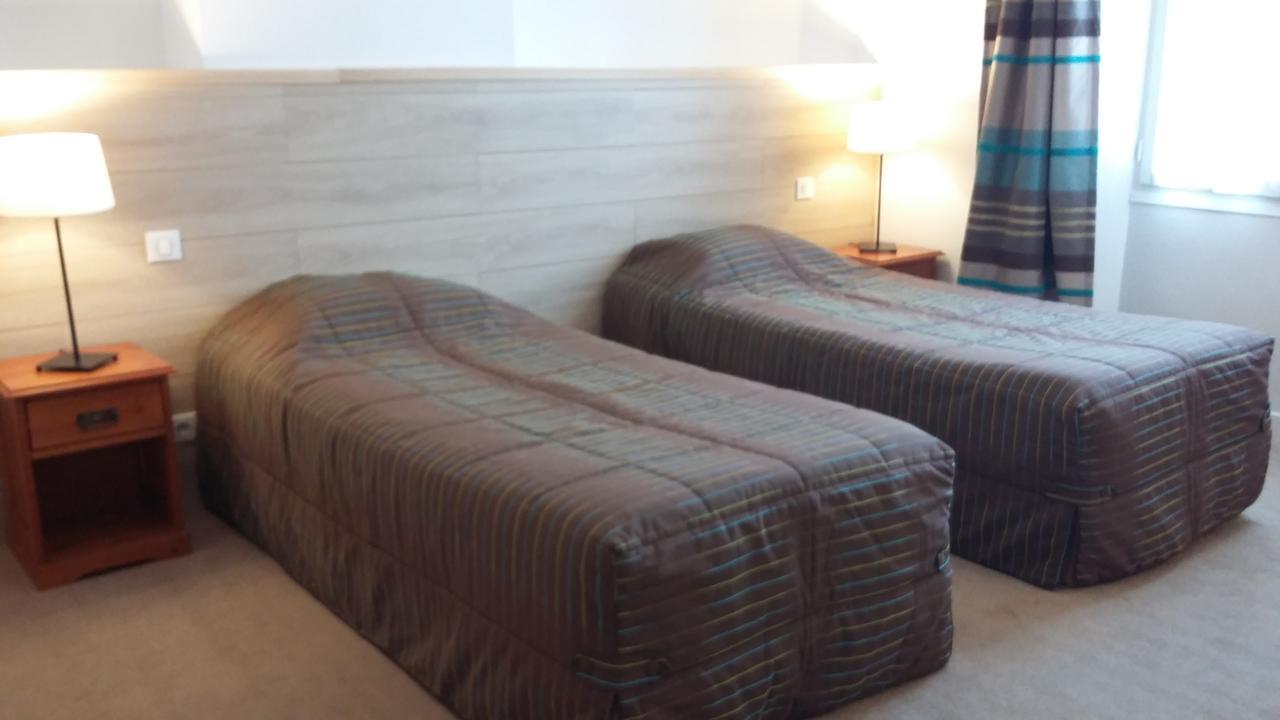 Hotel Les Aubepines Illiers-Combray Kültér fotó