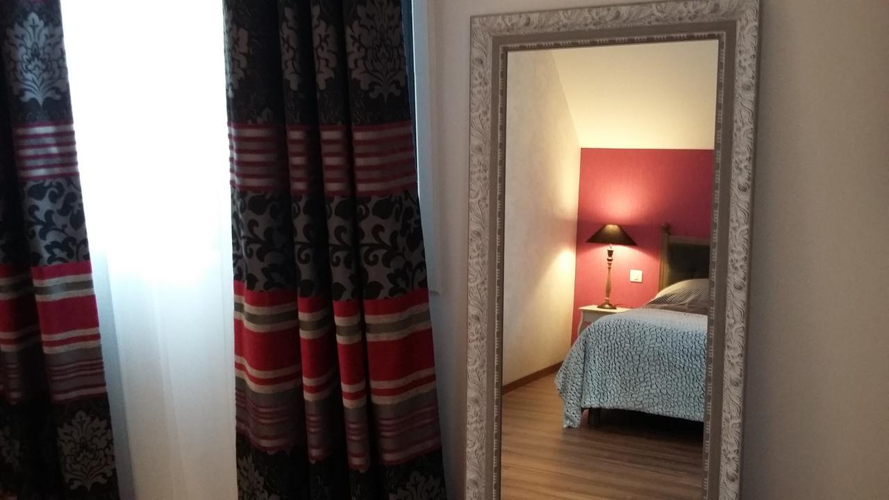 Hotel Les Aubepines Illiers-Combray Kültér fotó