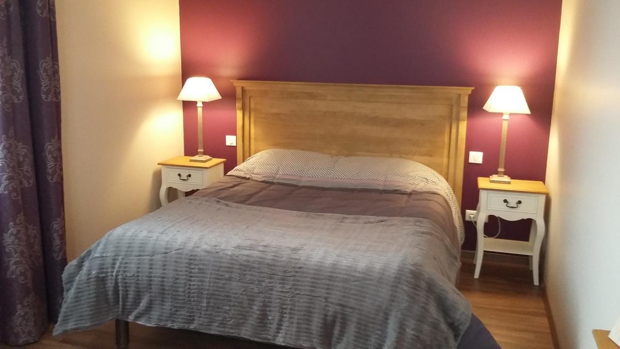 Hotel Les Aubepines Illiers-Combray Kültér fotó