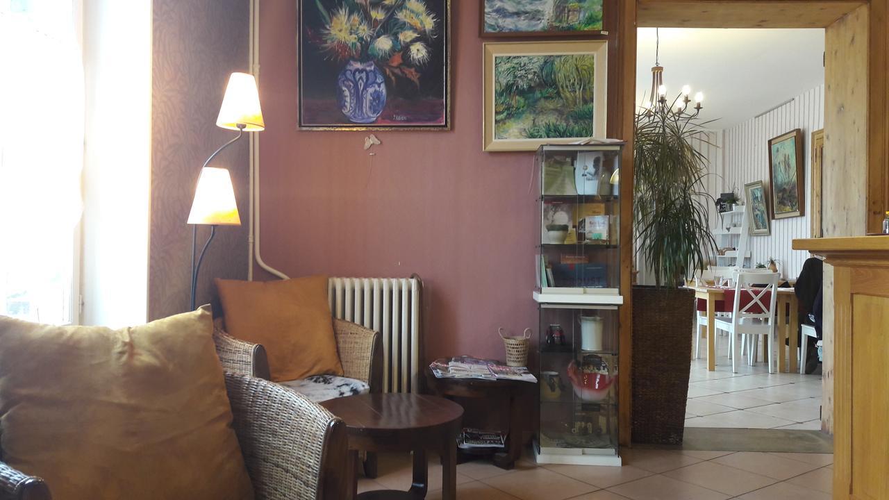 Hotel Les Aubepines Illiers-Combray Kültér fotó